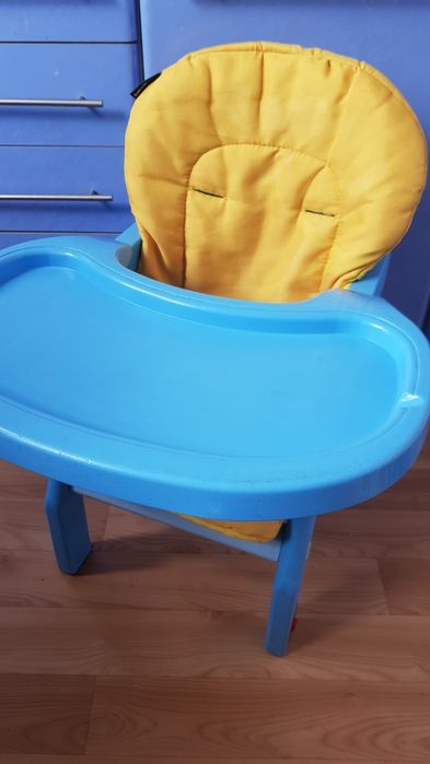 Стул со столиком для кормления м творчестваа