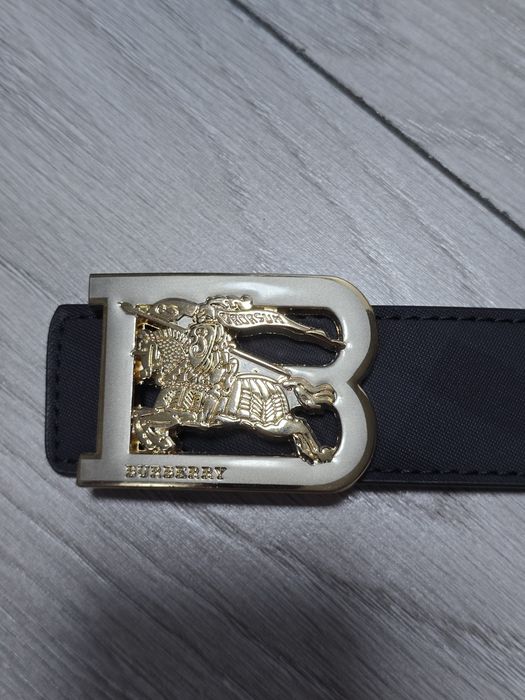 Продається чоловічий ремінь  Burberry Reversible, оригінал