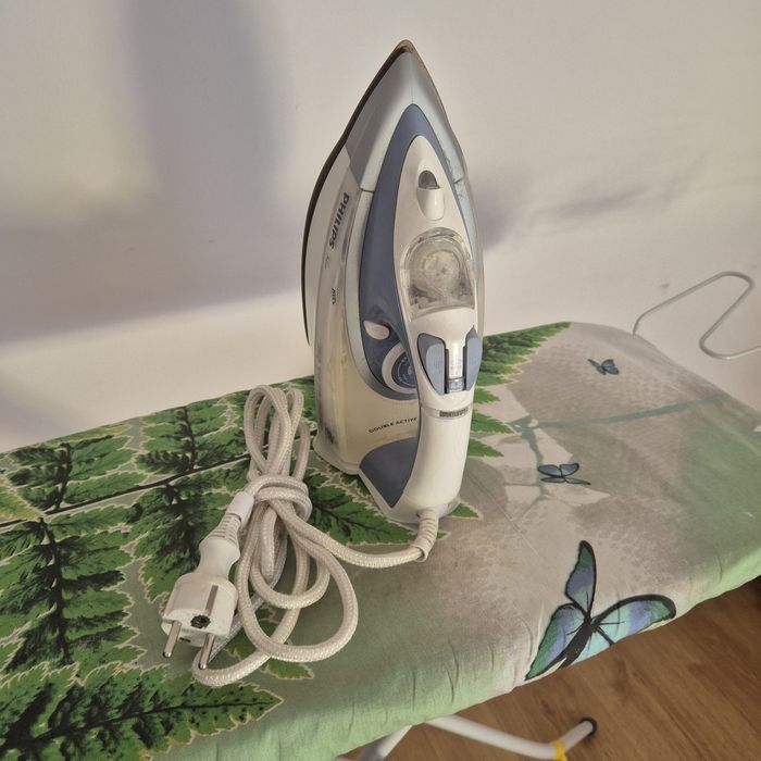 Żelazko + deska do prasowania