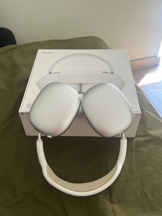 Airpods max silver