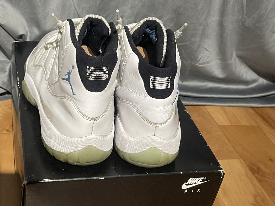 Jordan 11 Legend Blue
