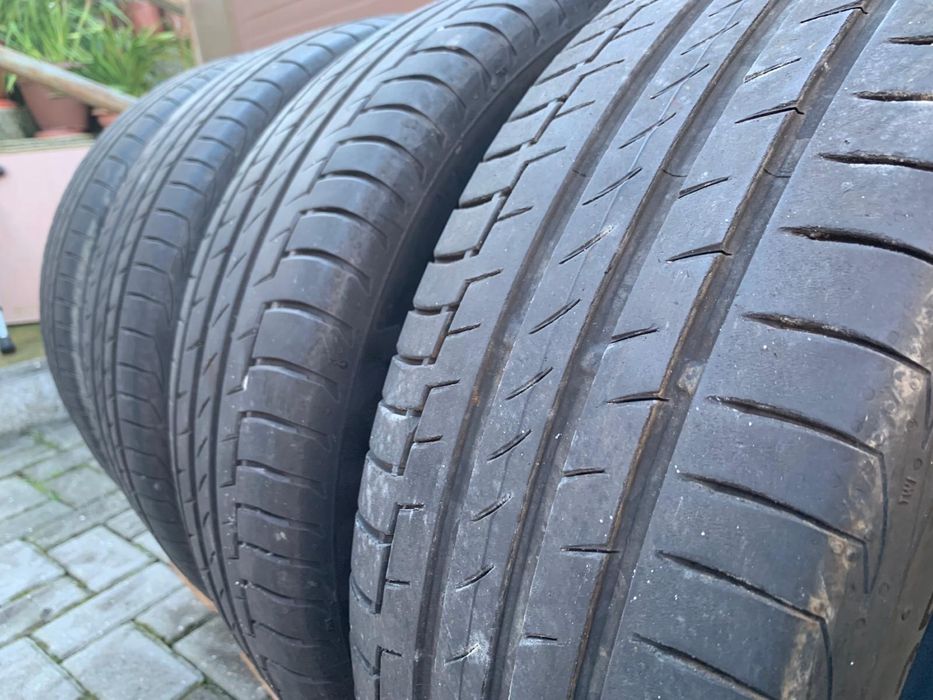 Pneu continental 235/60 R18 V