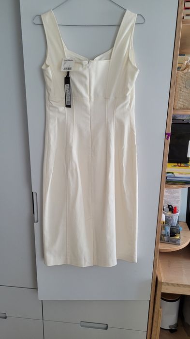 Nowa kremowa sukienka Aryton rozm 36