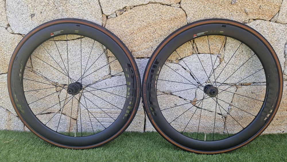 Rodas carbono ATTAQUE 50