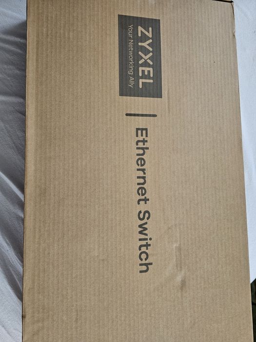 Zyxel GS2220-50HP 48 port GbE L2 PoE Switch with GbE Uplink