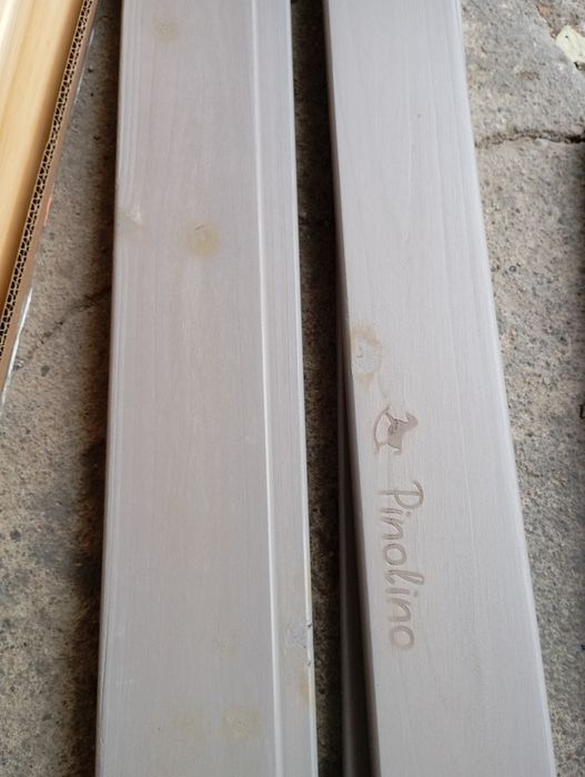 Stoliczek z ławeczka Pinolino