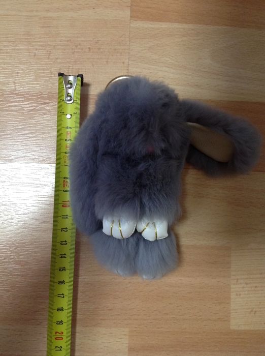 Кролик . Зайчик брелок