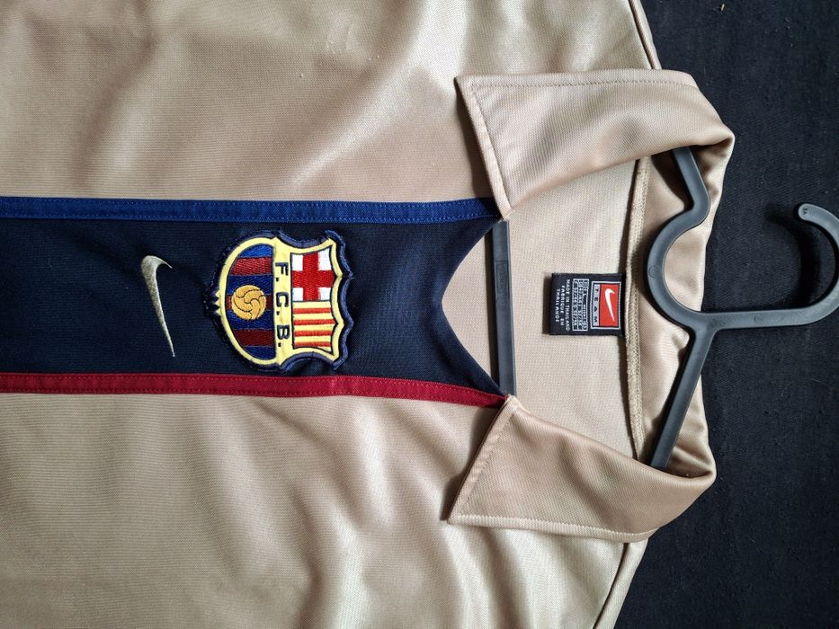 Koszulka Nike Team FC Barcelona L 2001 nie chińska podróbka