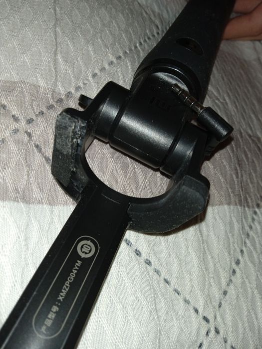 Оригинальная селфи палка Xiaomi Selfie Stick.