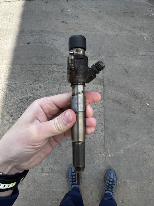 Форсунка паливна Renault Nissan 1.5 Continental VDO Siemens