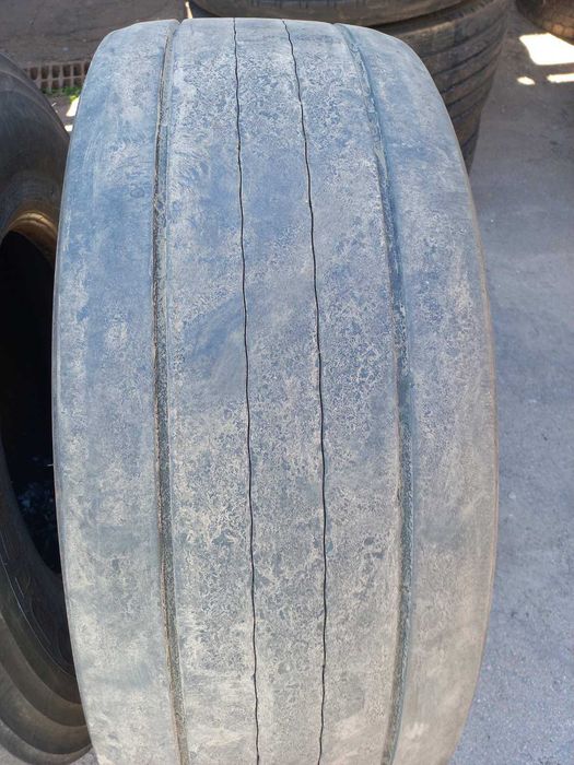Вантажні шини 385/65R22.5, 385/55R22.5, 385/55R19.5 вживана  причіпна гума бомби Michelin Continental склад Київ відправка САТ Делівері