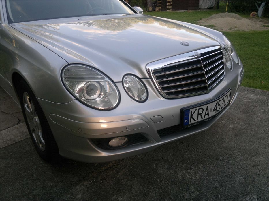 Mercedes W211 lift  E200.  drogi bo musi