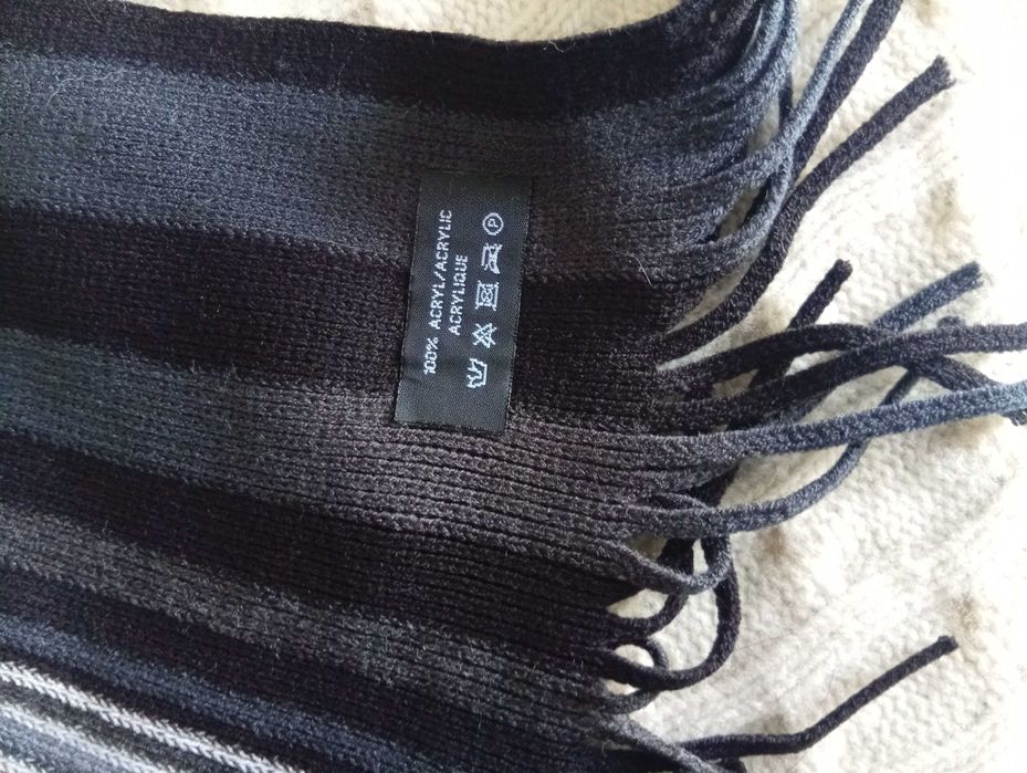 Cachecol riscas preto/cinzento/ branco