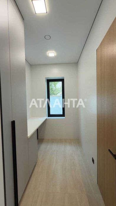 Одноэтажный дом элит класса на 10.66 сотках в Совиньоне