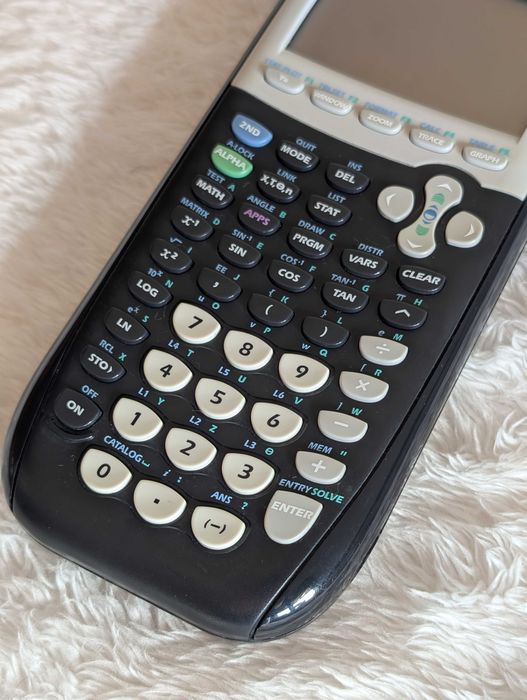Calculadora Gráfica Texas Instruments TI-84 Plus