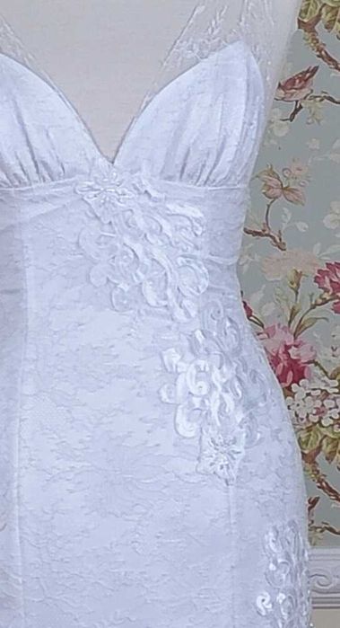 Vestido de Noiva branco curto de renda Cerimonia Noiva (Novo)
