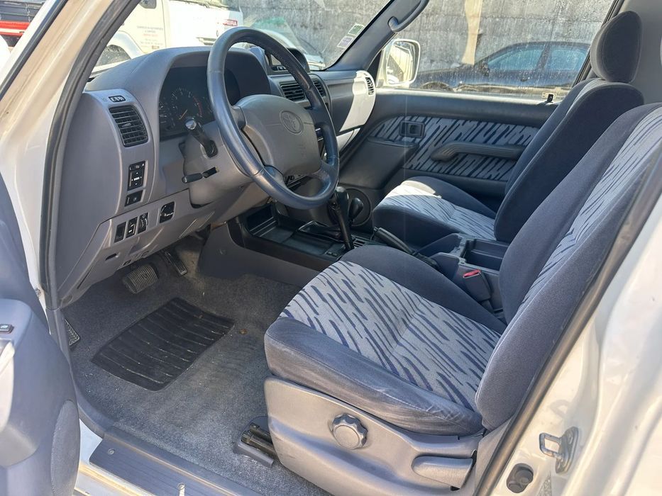 TOYOTA LAND CRUISER 90 3.0 1KZ-TE  CAIXA AUTOMATICA (CENTRO DE ABATE