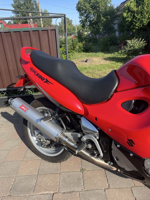 Suzuki GSX600F Katana 600 750