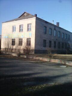продам 2- поверхову будівлю