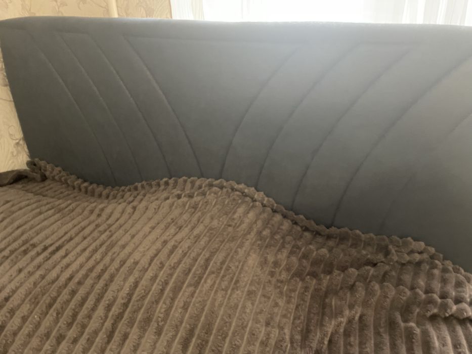 Продам кровать  б/у