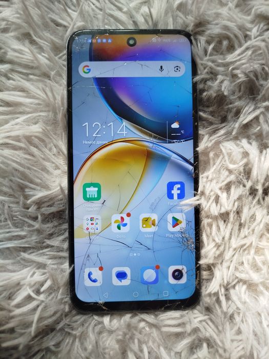 продаю телефон ZTE nubia v70