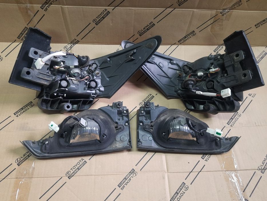 Фонарь задний Lexus CT200 фонари в наличии