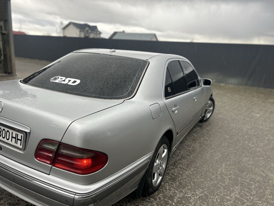 Мерседес 210 3.2 тди