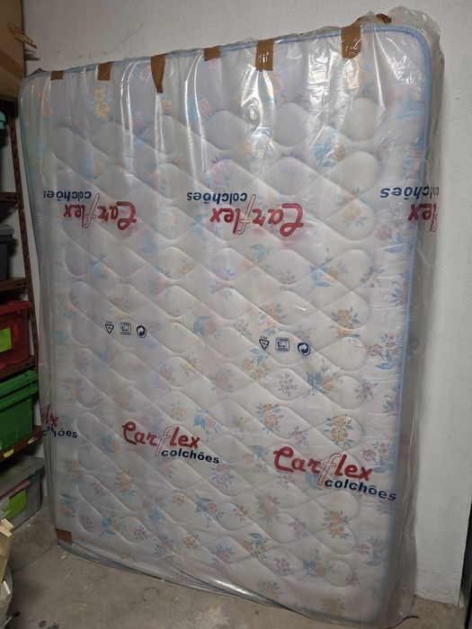 Colchão 183 x 133