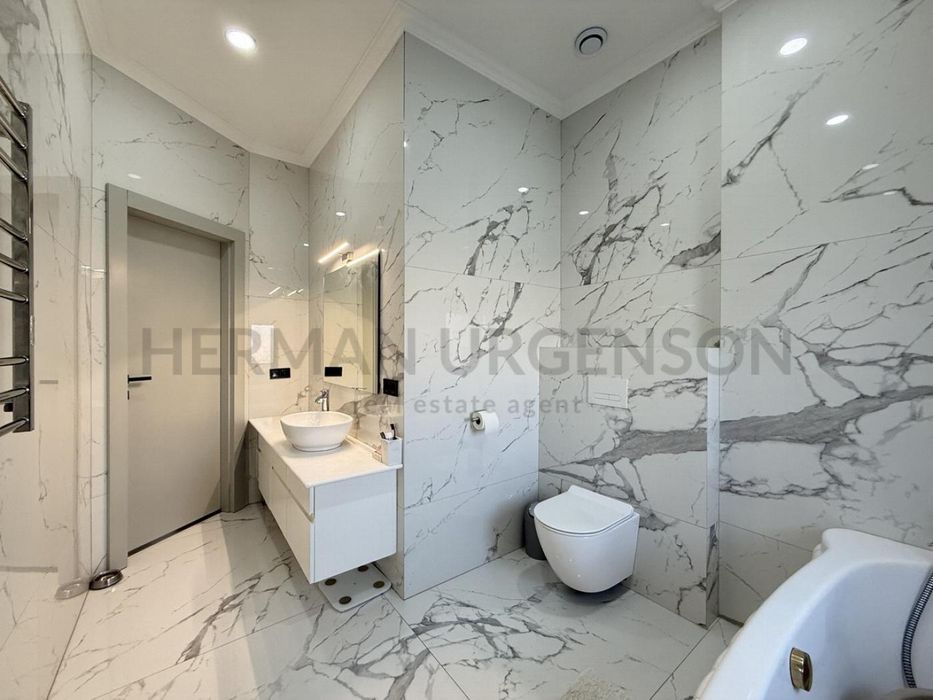 Продаж таунхаусу 125 м.кв /1.5 сотки / КМ New Village