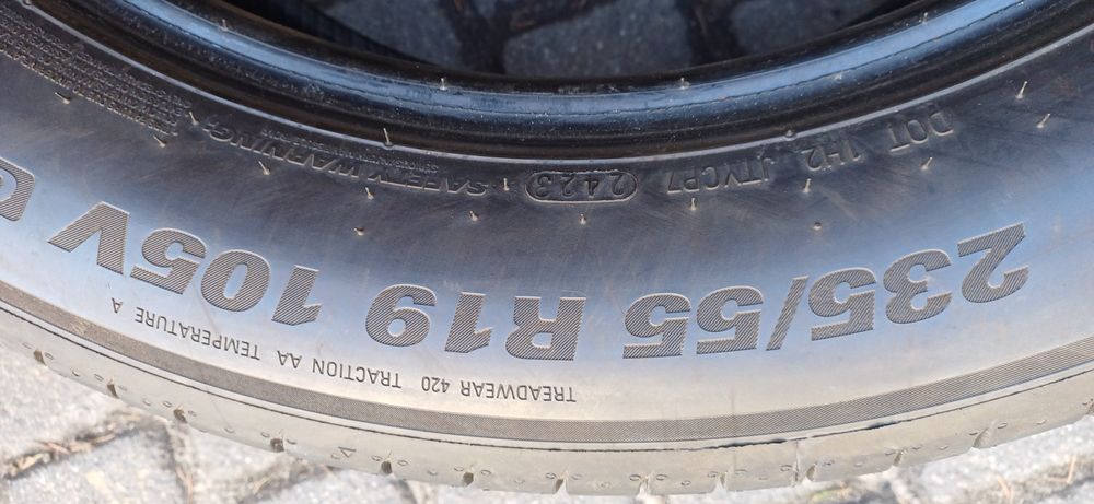 KUMHO 235/55R19 105V , pojedyńcza opona letnia.