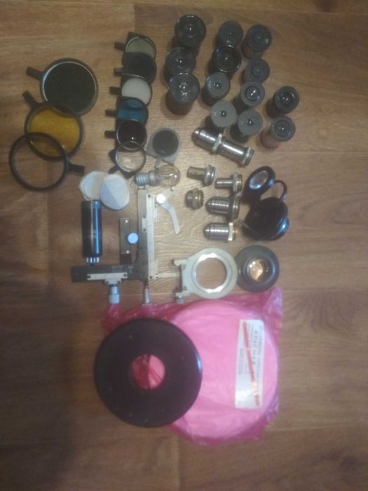 продам окуляр и объектив для микроскопа.микроскоп