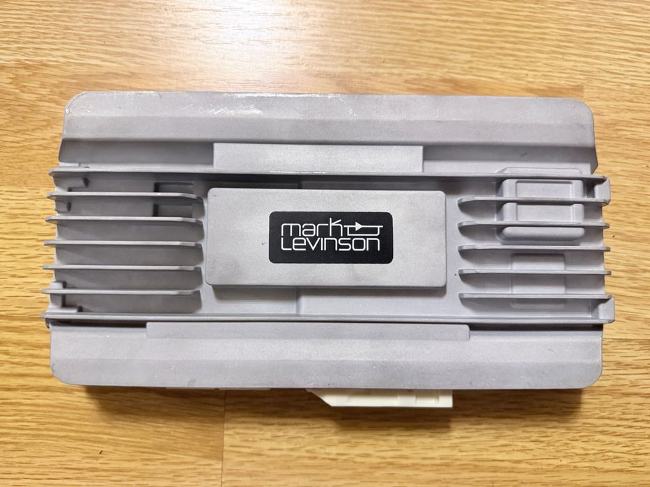 Wzmacniacz amplituner Lexus Mark Levinson 86280 48512