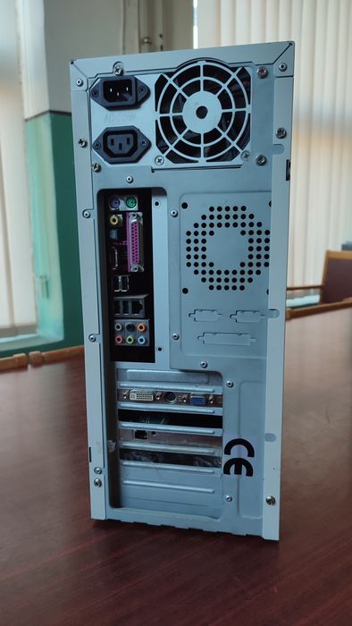 Комп'ютер робочий .  Місто Рівне.