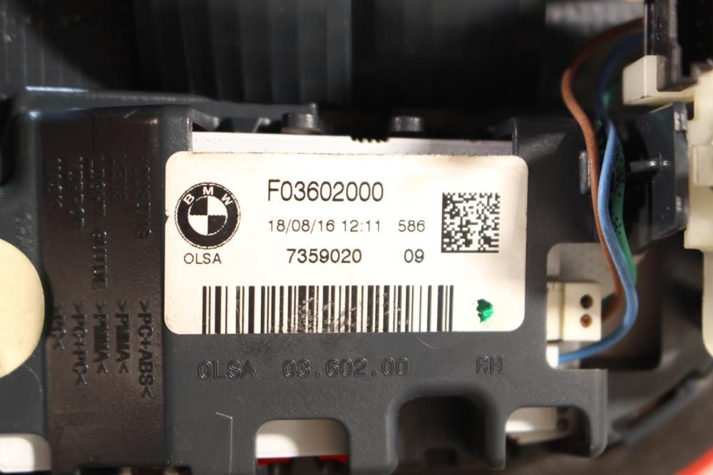Farolim direito BMW 1 (F20)