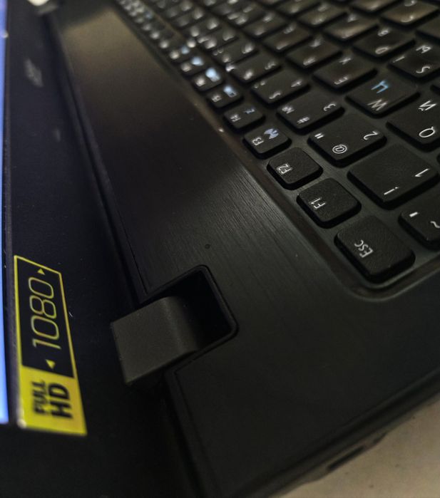 Продаю мощный ноутбук Acer!