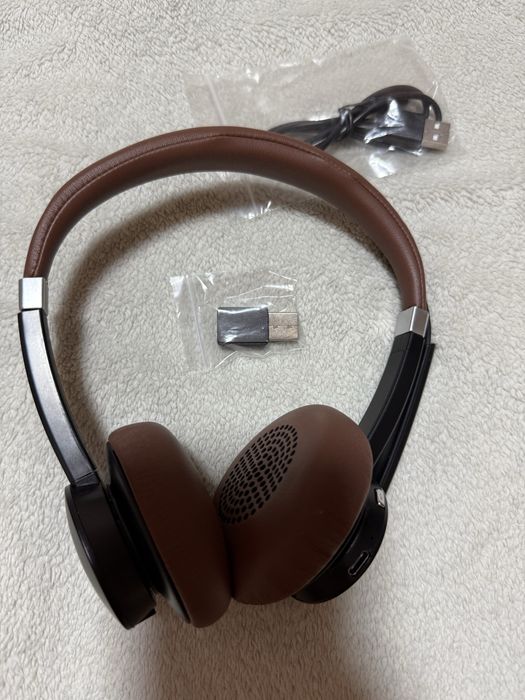 Бездротові Bluetooth-навушники з мікрофоном