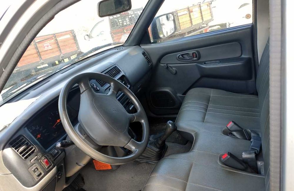 Mitsubishi L200 4x4 117 mil KM 3Lugares