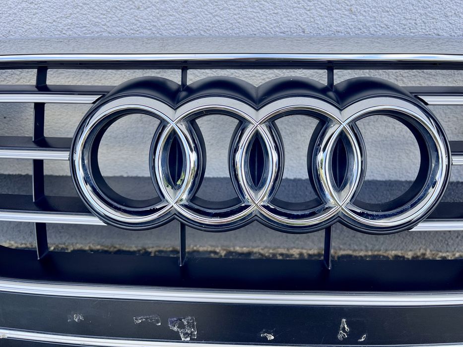 Atrapa Grill audi A6 C8 z 2023r - stan Idealny nie uszkodzony