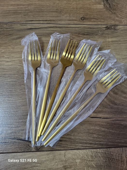 Виделка столова золота 6шт.