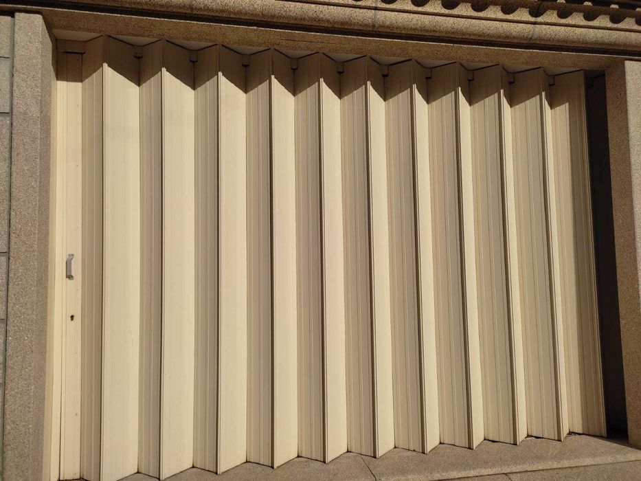 Portão com motor NICE