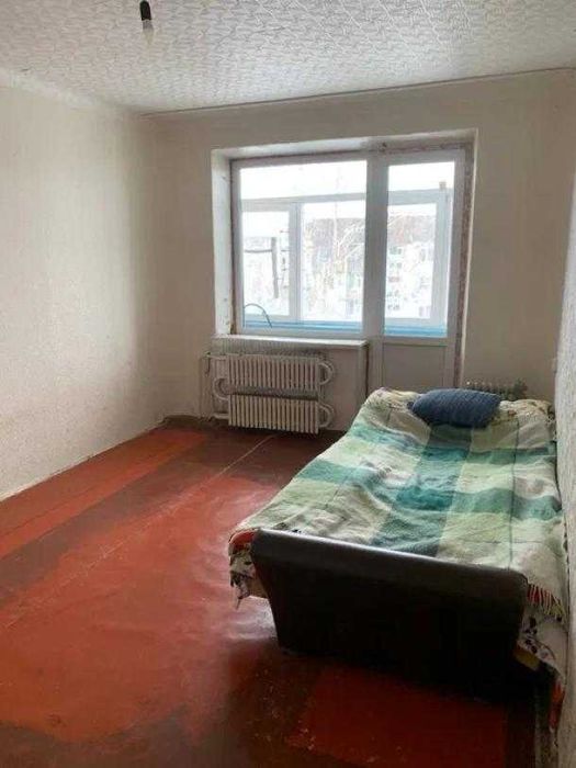 Продам 1 комнатную квартиру в пгт Малиновка Чугуевского района