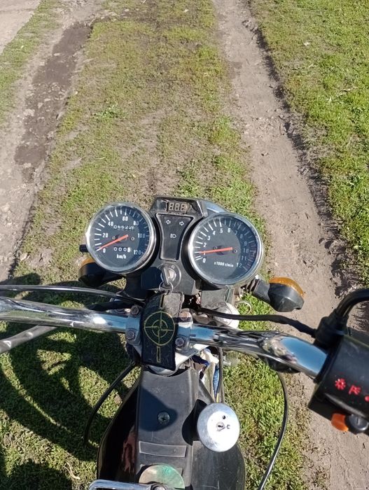 Продам мустанг 110