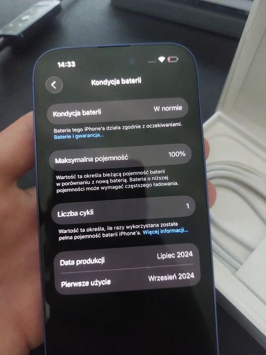 Poekspozycyjny Iphone 16 128gb ultramaryna kondycja baterii 100%