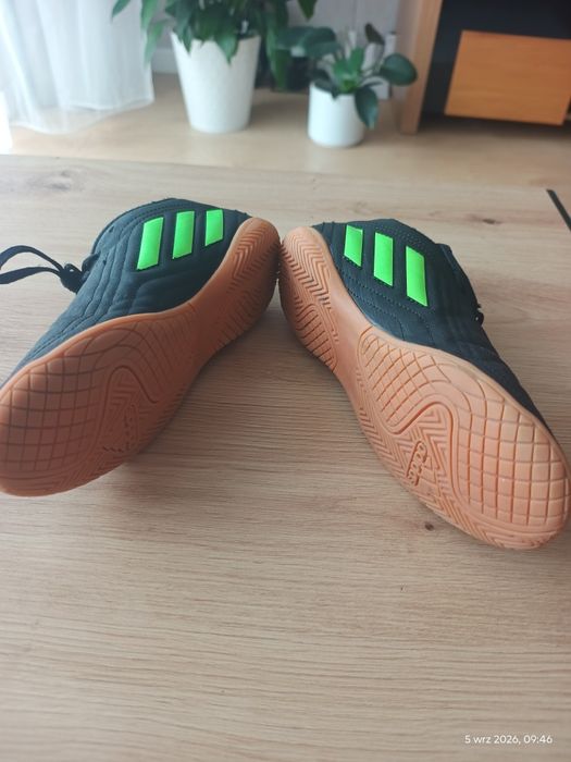 Adidas r. 36 halówki