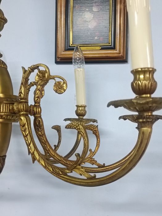 Велика вінтажна бронзова люстра