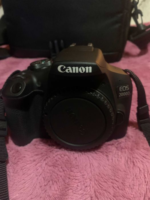 canon eos 2000 d