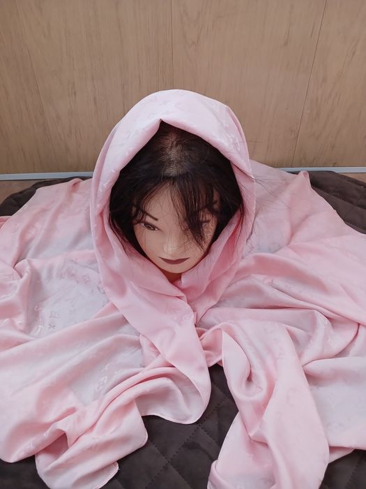 Палантины и платки Louis Vuitton щелк 100%