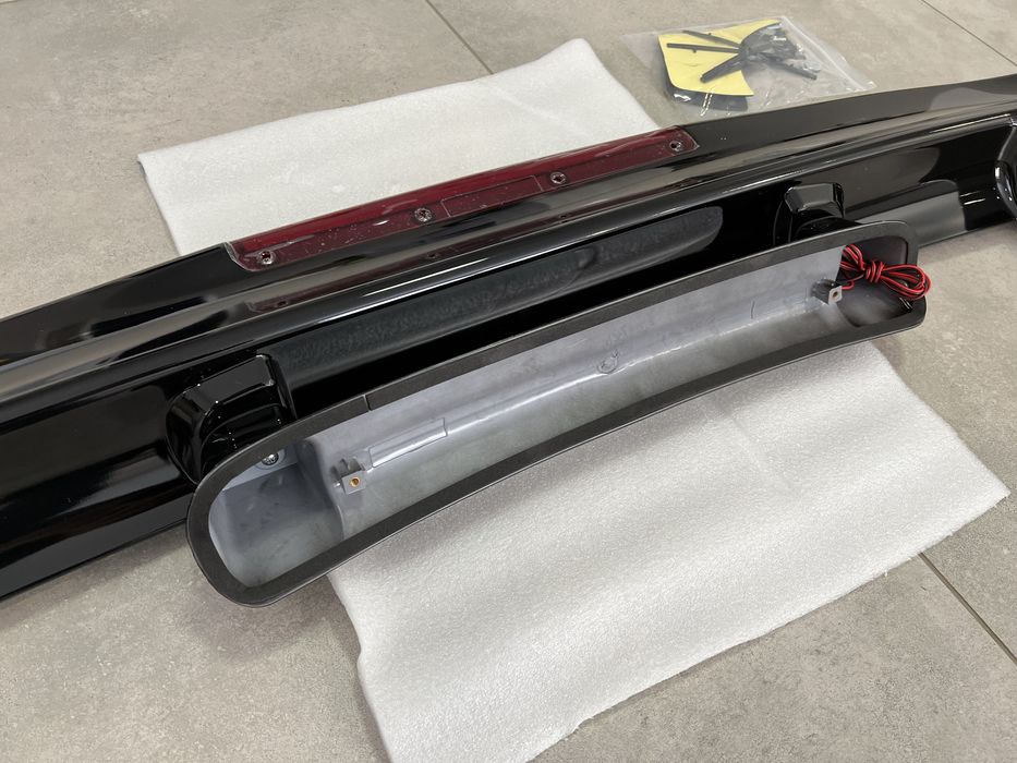 Спойлер Lexus LX 470 / Toyota Land Cruiser 100 105 Тойота Лэнд Крузер