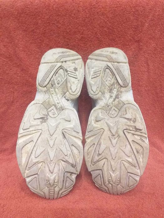 Adidas Yung-1 w kolorystyce Cloud White