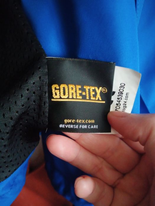 Продам мужскую ветровкуку